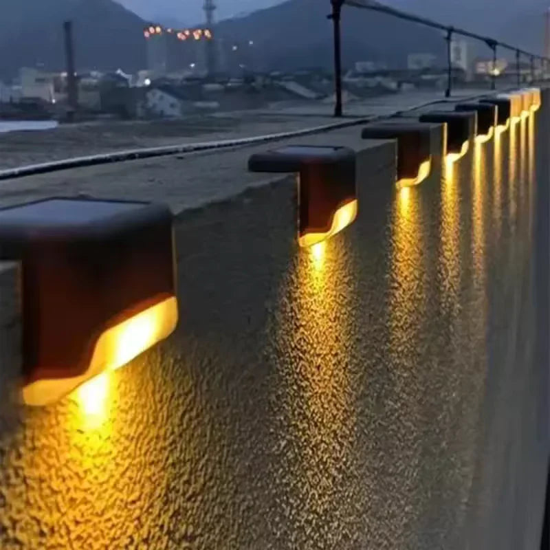 KIT Iluminação 8 Luminárias Solares para Áreas Externas - SolarBright™