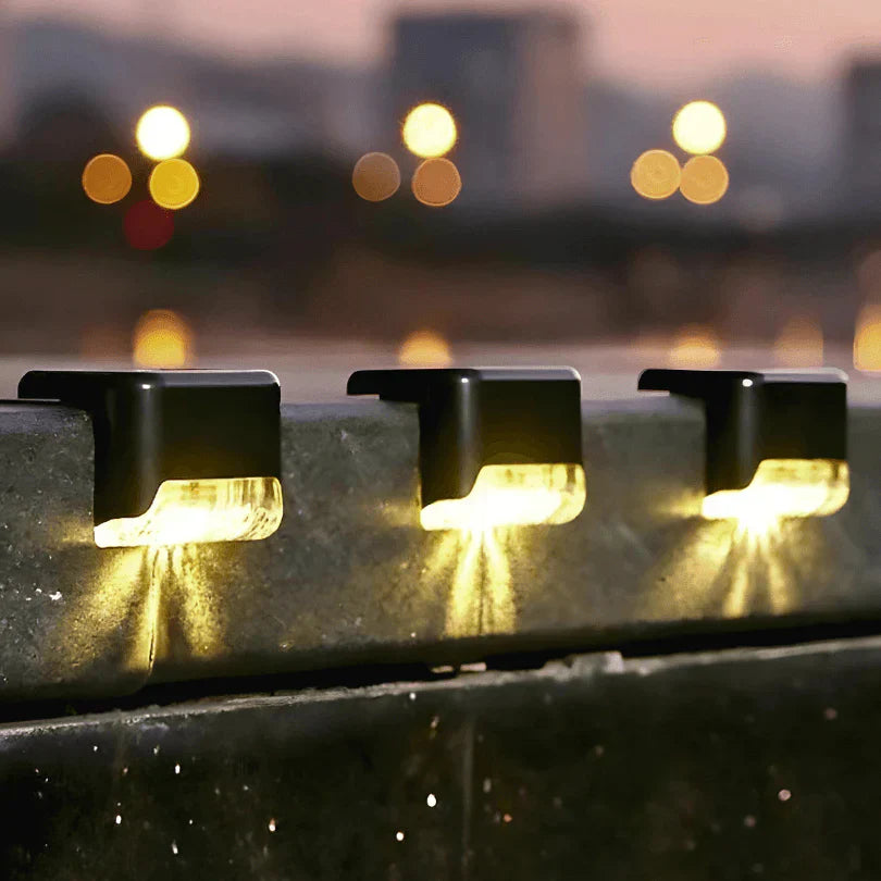 KIT Iluminação 8 Luminárias Solares para Áreas Externas - SolarBright™