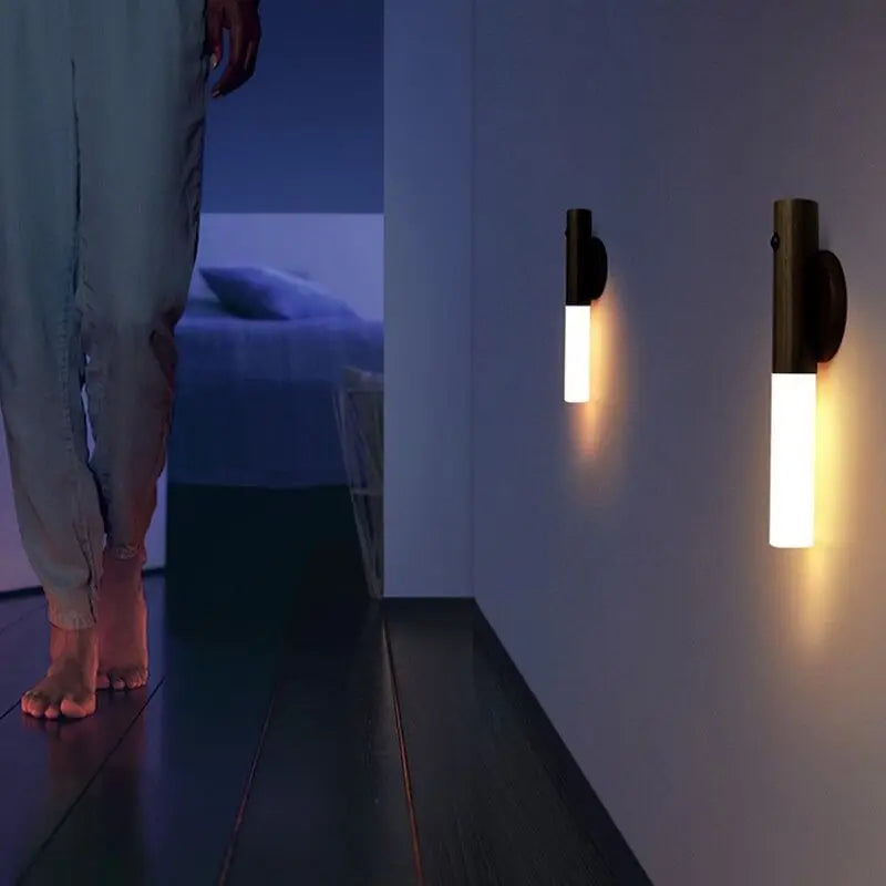 Luminária Led Recarregável Sensor de Movimento [COMPRE 1 LEVE 2]