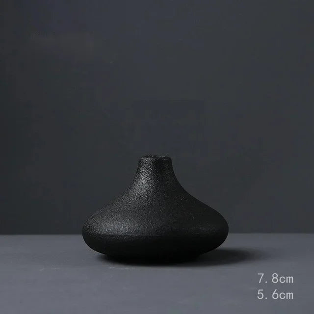 Vaso pequeno de cerâmica preta, decoração para casa, artesanato, enfeite de mesa, simplicidade, decoração em estilo japonês